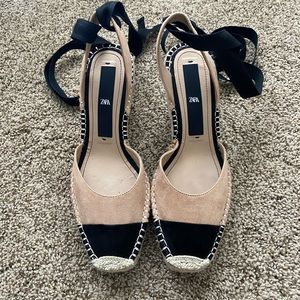 ZARA TWO TONE LACE UP WEDGES